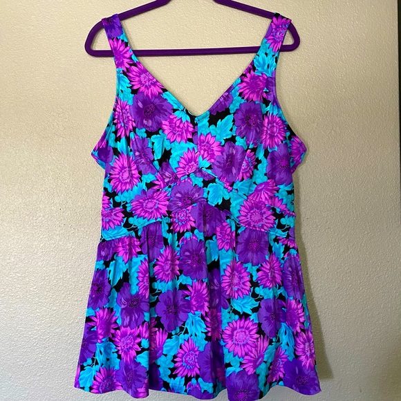 Le Cove Other - Le Cove Skirted Plus Size Swimwear - Size 22W